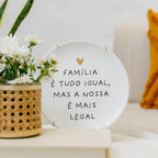 Prato Decorativo Família em Cerâmica com Coração Dourado - 21cm