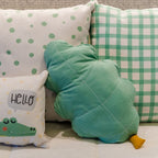 Almofada Infantil Formato de Folha Verde com Enchimento 40 x 22 cm