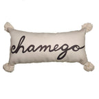Almofada Baguete com Frase Chamego Detalhe com Pompom 52 x 24 cm
