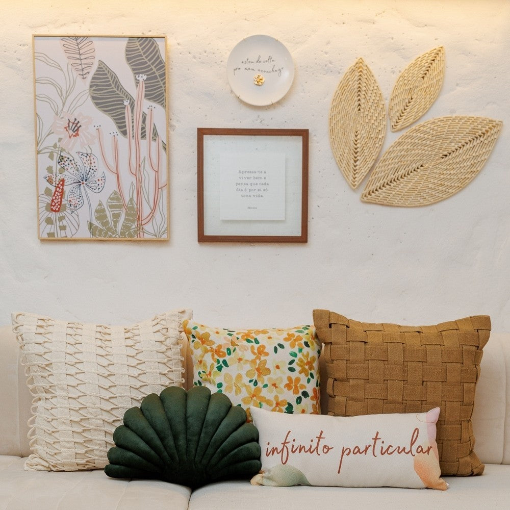 Almofada Floral em Amarelo com Enchimento e Zíper 45 x 45 cm