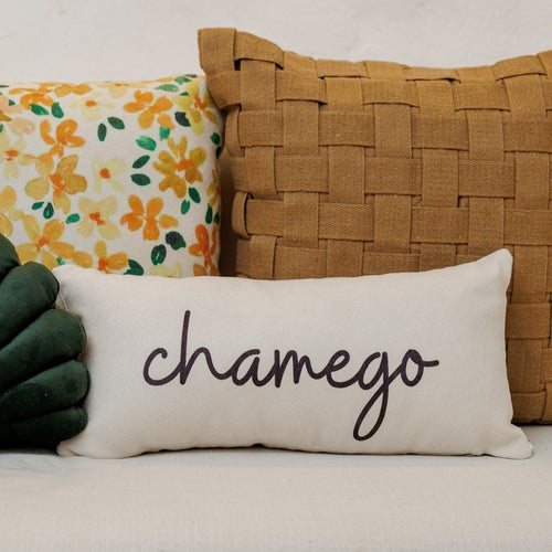 Almofada Baguete Chamego II Branca com Enchimento e Zíper 52 x 24 cm