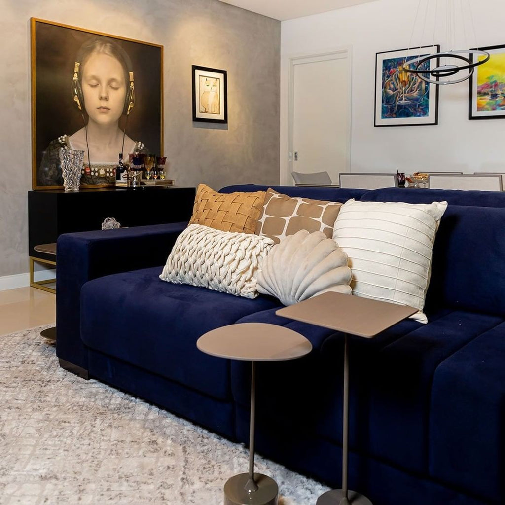 Almofada Decorativa em Forma de Concha Bege com Enchimento 26 x 40cm