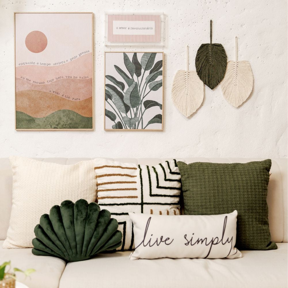 Almofada Geométrica Bordada Verde e Caramelo 45x45cm com Enchimento