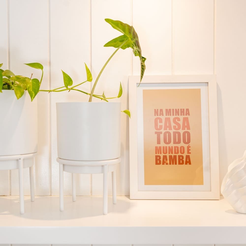 Quadro Decorativo Bamba 30x20 cm em Moldura Madeira com Vidro