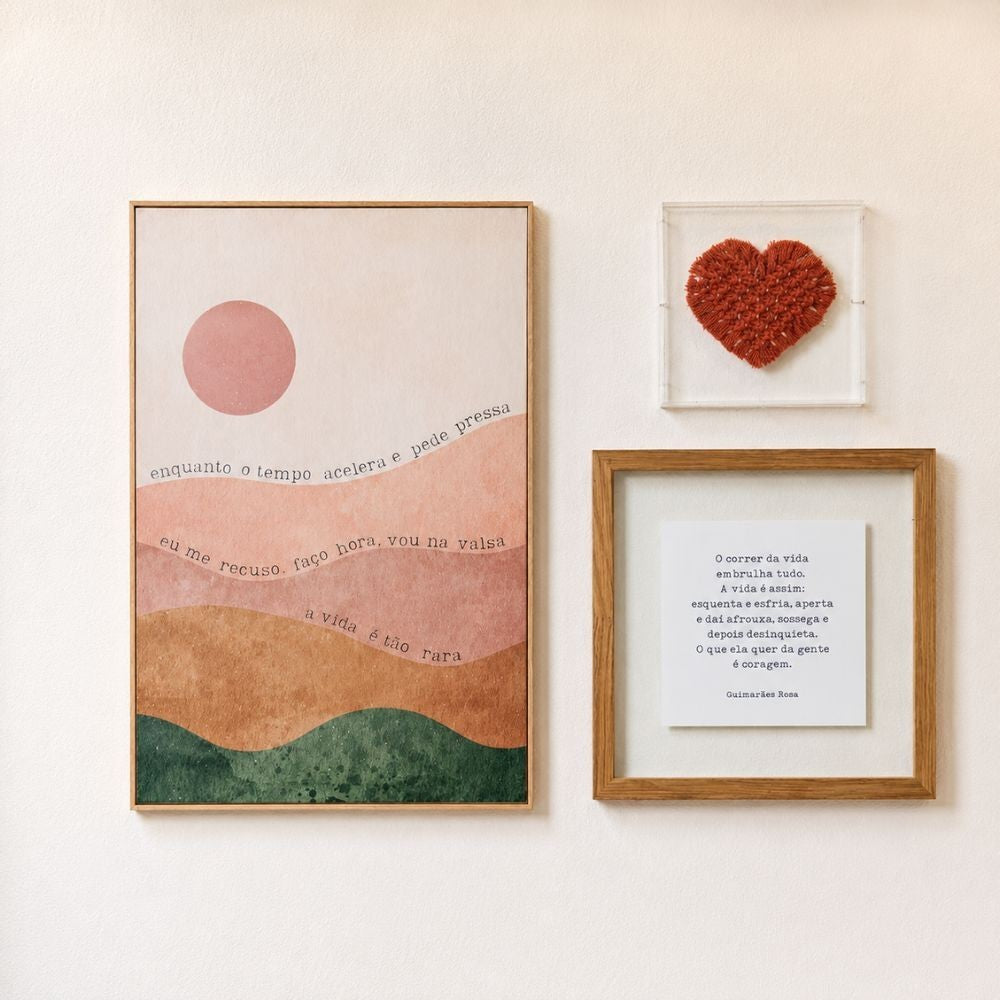 Quadro Guimarães Rosa  35 35 cm  Moldura de Madeira com Vidro Flutuante