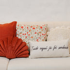 Almofada Decorativa em Forma de Concha Goiaba com Enchimento 26 x 40cm