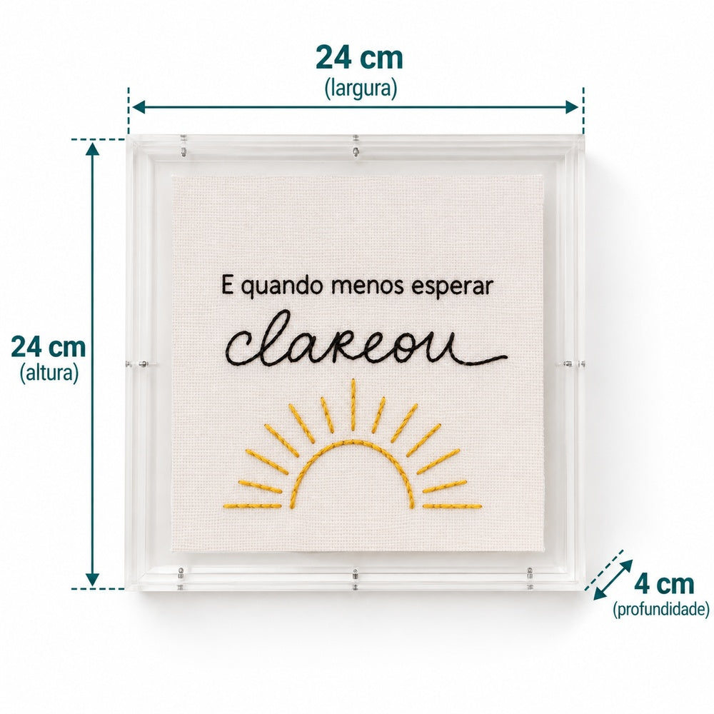 Acrílico Decorativo  Clareou 24x24 cm Bordado à Mão para Decorar Ambientes