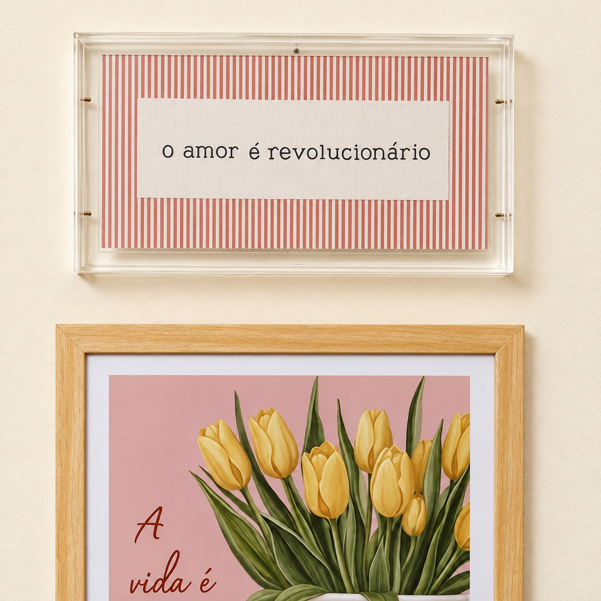 Acrílico Decorativo Amor é Revolucionário 30,5x17x4 cm